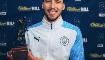 世界杯预选赛下载-【人物】鲁本·迪亚斯：新兵当选先生，小将成为领袖