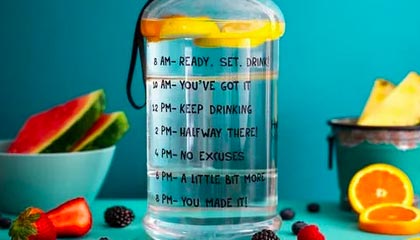 【新赛季盘点之20大控卫】库里居首 东契奇压利拉德