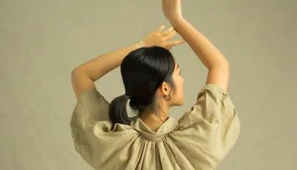 【新赛季盘点之20大控卫】库里居首 东契奇压利拉德